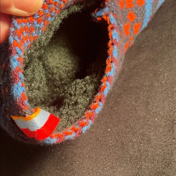 Bombas Blue, Burgundy and White Non-Slip Slipper Socks - Picture 6 of 7